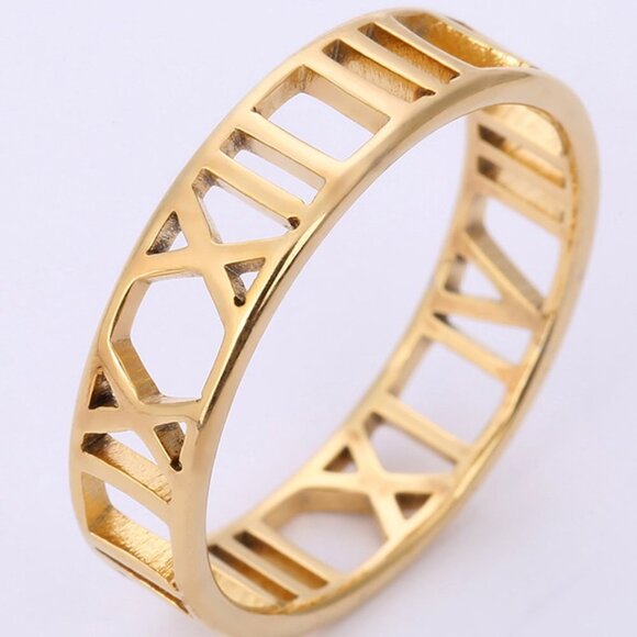 Roman Numeral Gold Ring - Picture 1 of 2